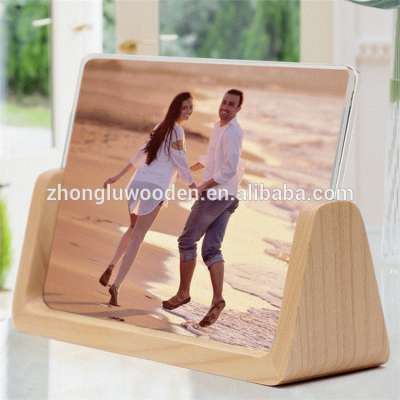 Factory offer walnut wood beech Wood Picture Frame 4x6 U woden stand with GREE board